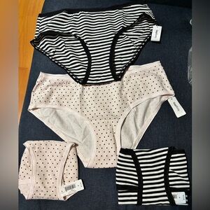 GAP GAPBODY STRETCH COTTON HIPSTER PANTIES/UNDERWEAR LOT OF 4 NWT SIZE M!